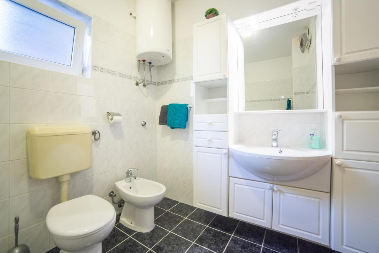 Apartment Jadranka Brist Extérieur photo